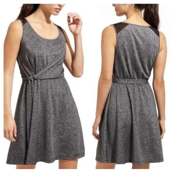 Athleta Dresses & Skirts - Athleta Sweet Saturday Faux Wrap Sleeveless Mesh Strap Dress Size Small Women's